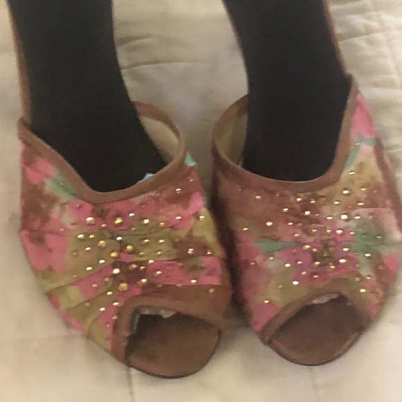 Boots & summer sanders - Picture 12 of 14